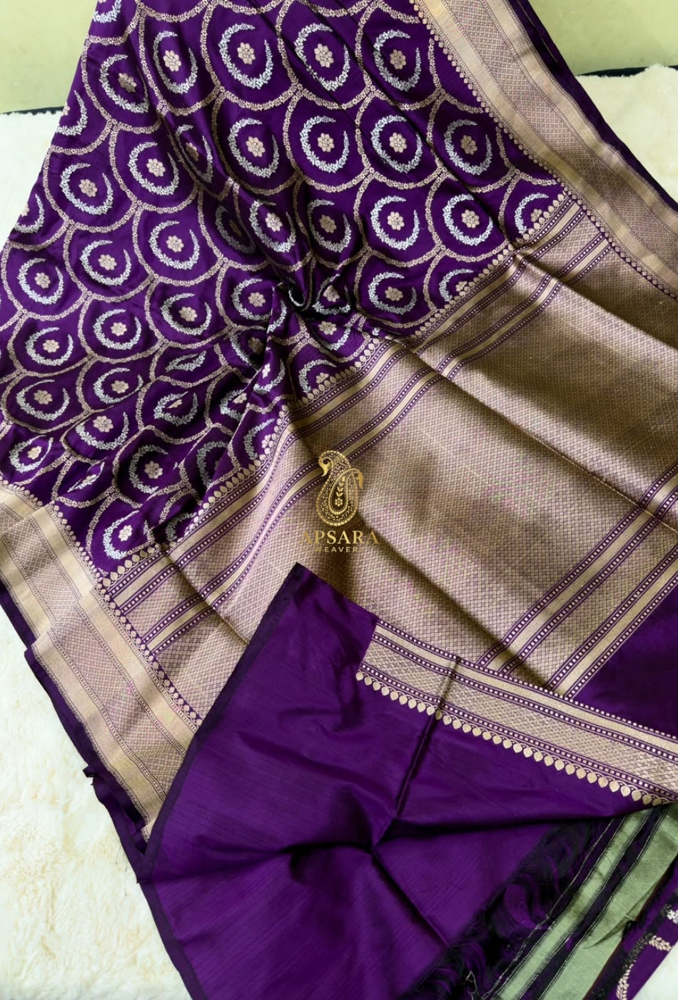 Banarasi Handloom Khaddi Pure Katan Silk Hand Weaving Kadhua Minedar Jangla Lock Weaving Saree