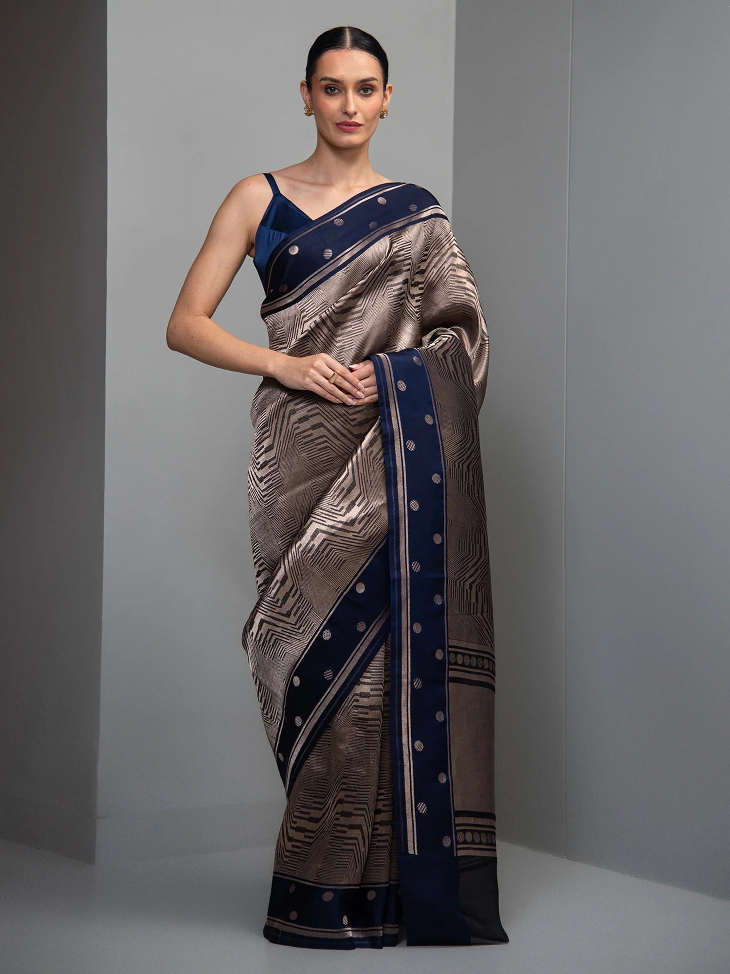Black Silk Brocade Handloom Banarasi Saree