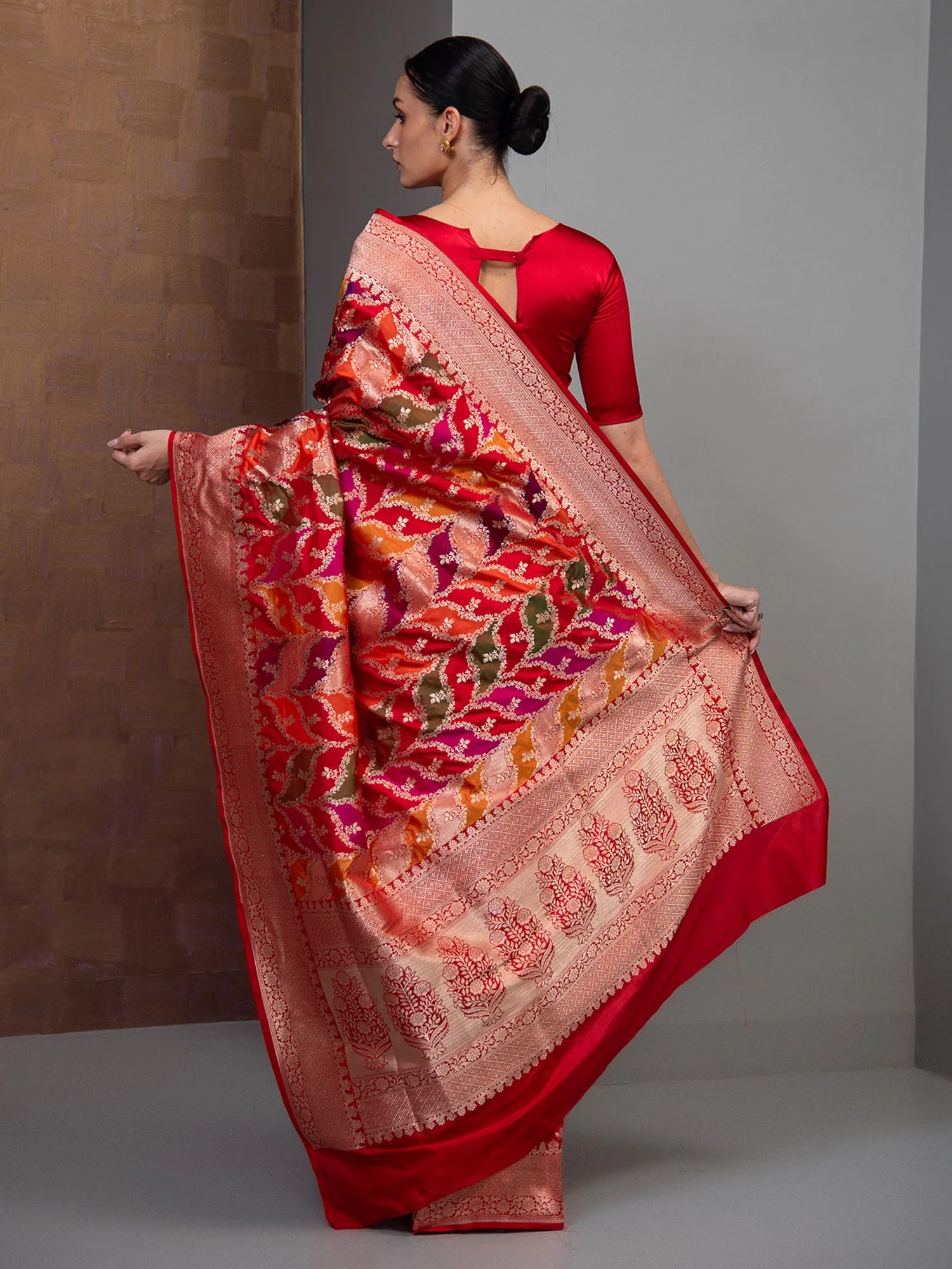 Red Orange Rangkat Katan Silk Handloom Banarasi Saree
